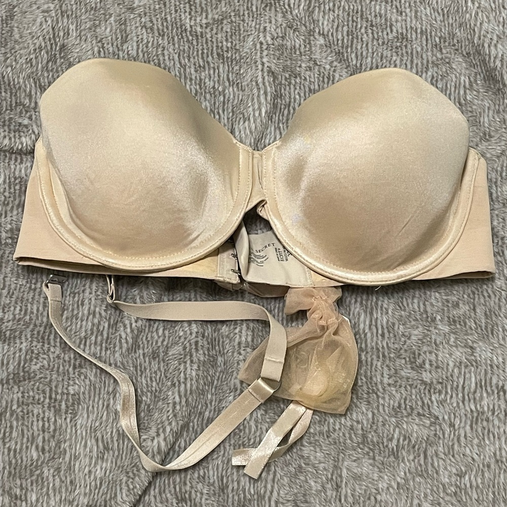 Victoria’s Secret Biofit Multiway Bra